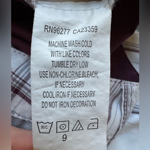 Vans Cream and Brown Plaid Men Shorts - Picture 10 of 12